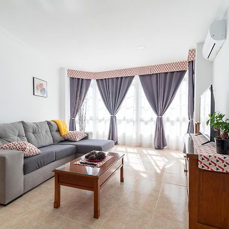 Apartamento Espacioso Cerca De La Playa Con Aire Acondicionado Apartman Moaña Kültér fotó