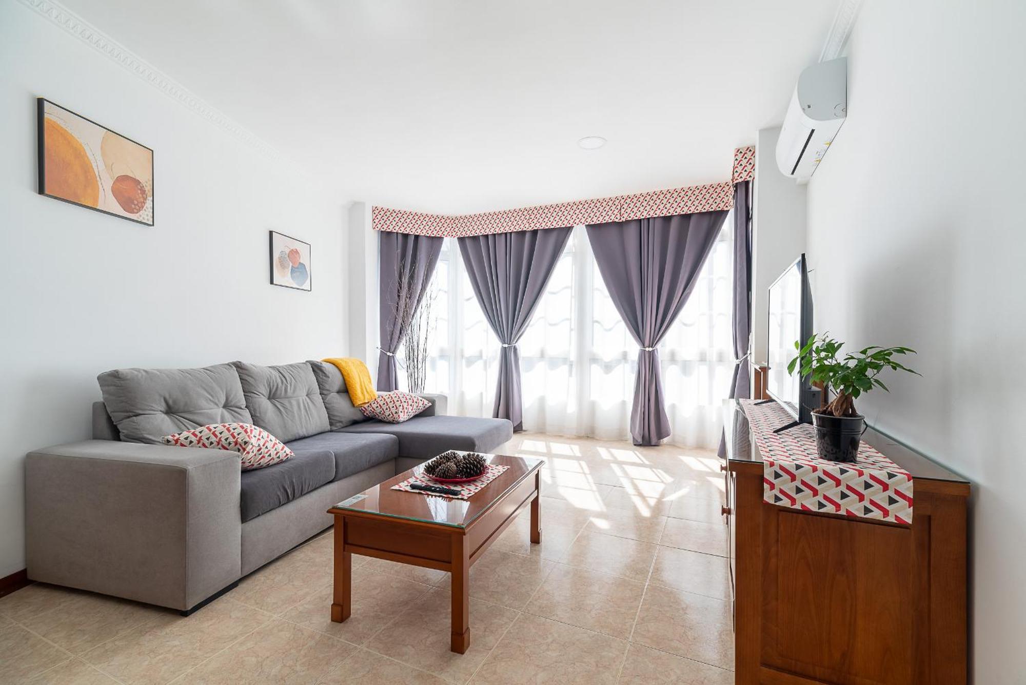 Apartamento Espacioso Cerca De La Playa Con Aire Acondicionado Apartman Moaña Kültér fotó